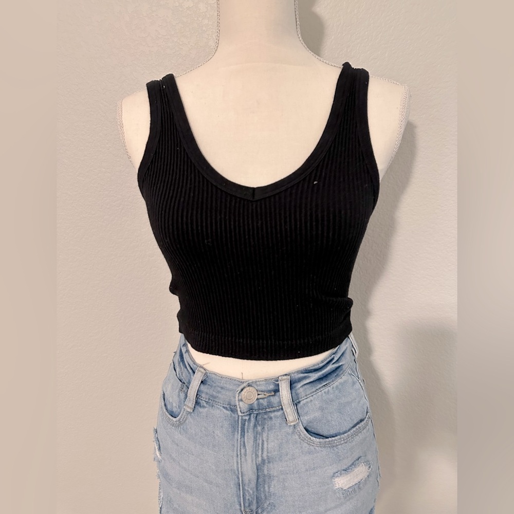 Black Ribbed Tank Top Crop Top Stretchy Size Small